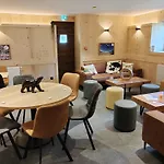 La Ferme Du Praz * レ・コンタミンヌ・モンジョワ