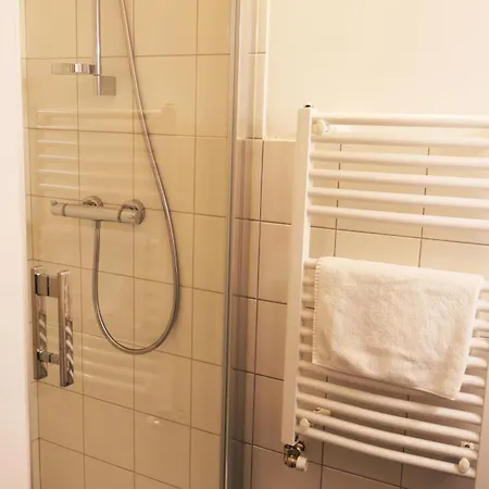 Värdshus La Ferme Du Praz *